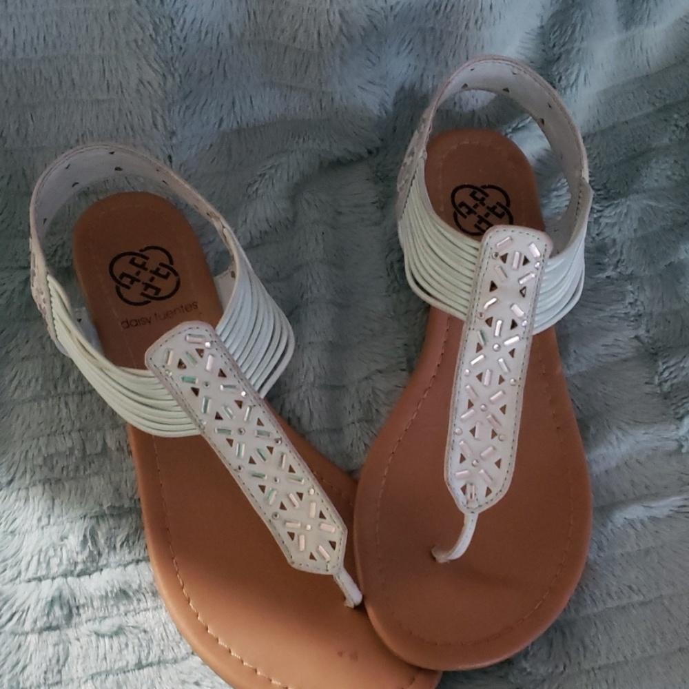 Daisy Fuentes Teal Sandals